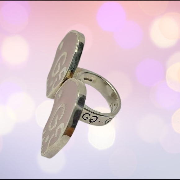 ❌SOLD❌💀 Gucci Double Skull Ring 💀 - Picture 3 of 8